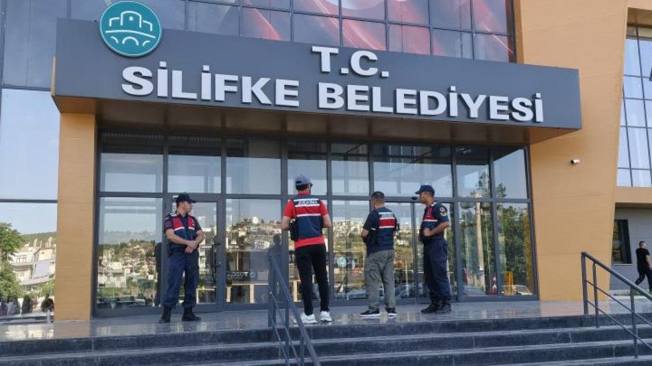 Silifke Belediyesi'ne operasyon: Başkan Mustafa Turgut dahil çok sayıda gözaltı
