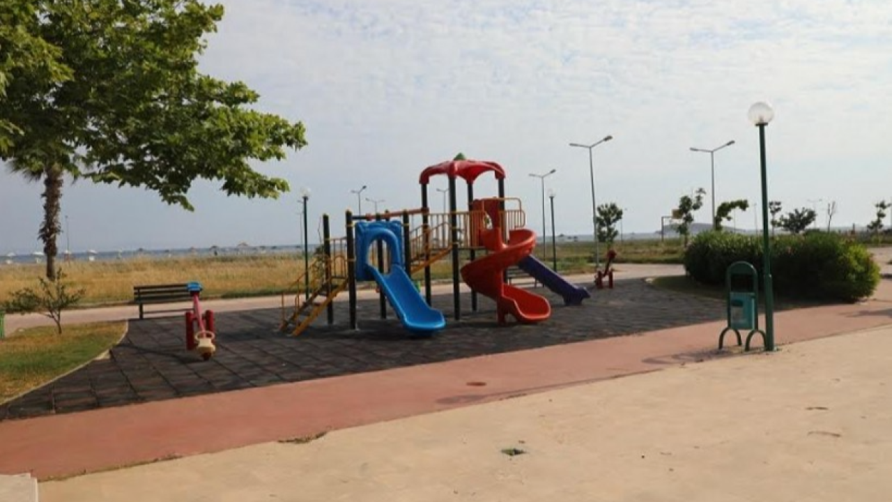 Menderes Sahillerinde Park Seferberliği