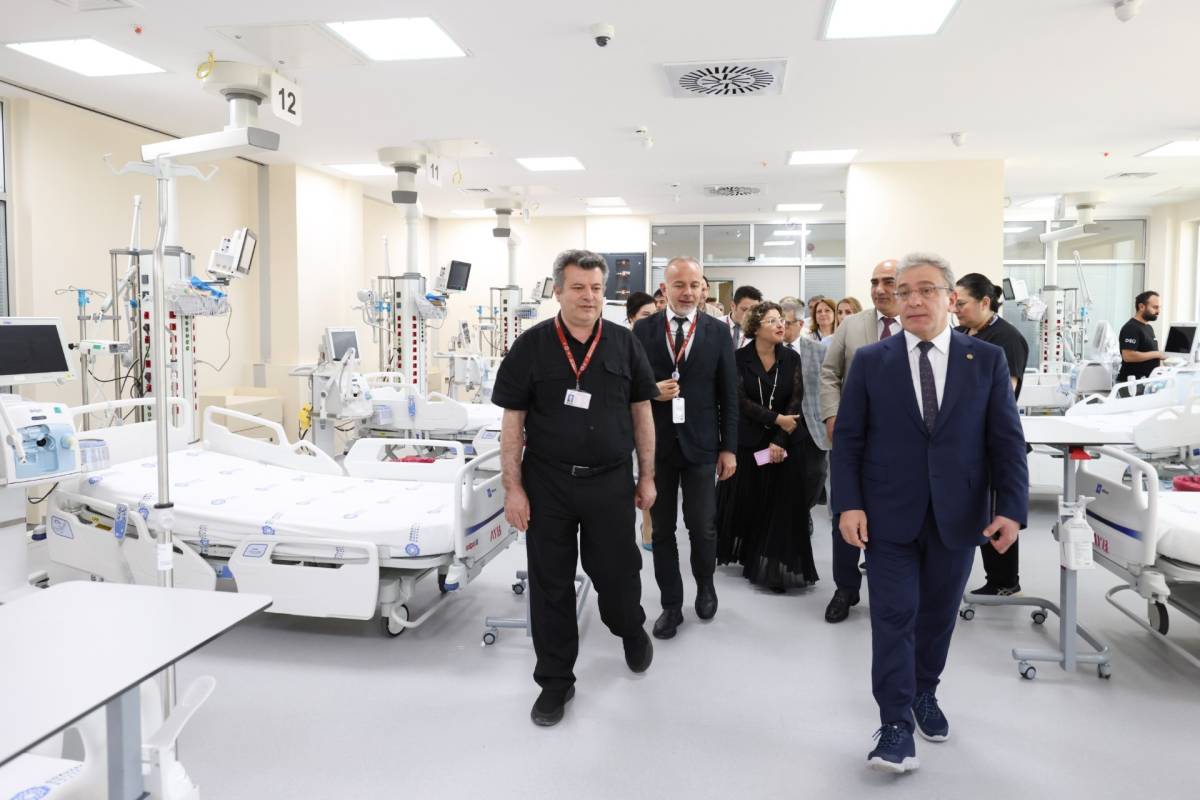 DEÜ HASTANESİ'NİN YOĞUN BAKIM GÜCÜ ARTTI