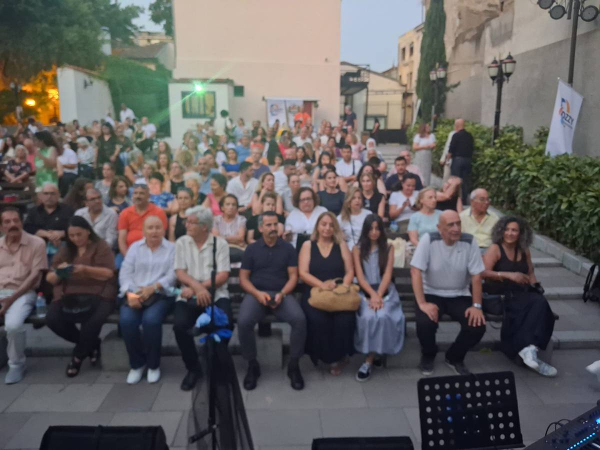 ADD Konak Şubesi'nden Yeşilçam'a Vefa Konseri